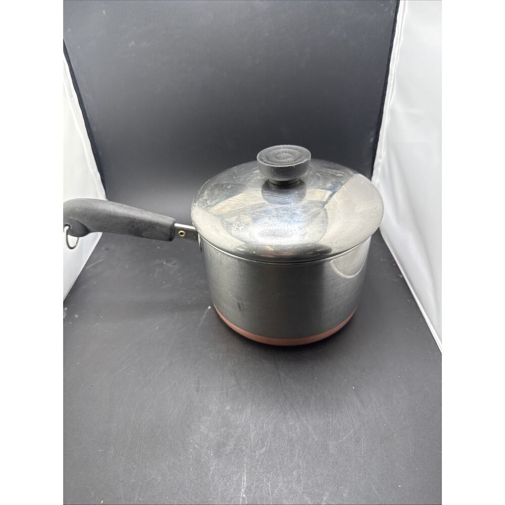 REVERE WARE 1801 2 Qt Copper Bottom Sauce Pan Pot With Lid Clinton, IL - Picture 3 of 6